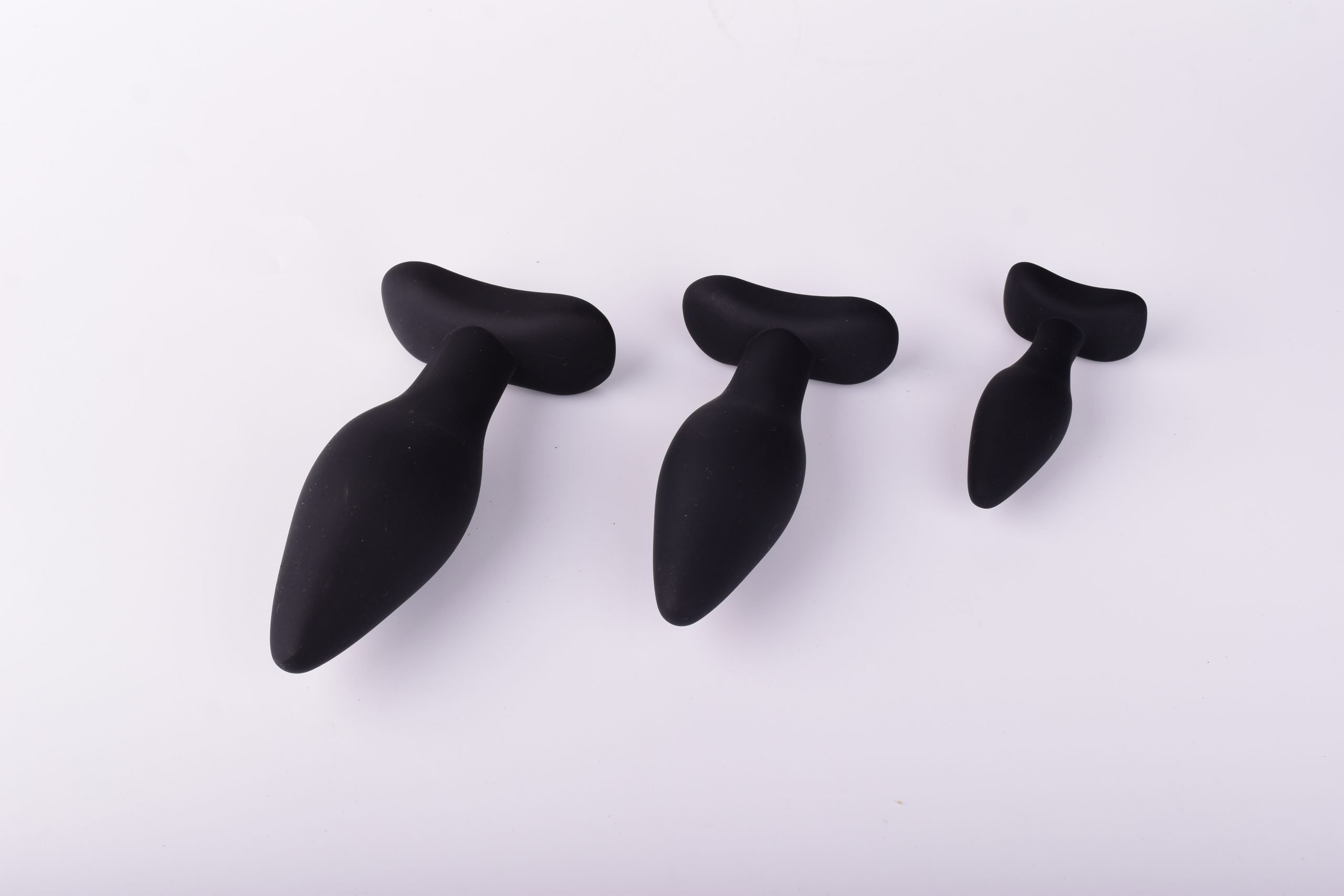 GM-124 Silicone Cone-Shaped Anal Plug Set – 3 Sizes - Image 3